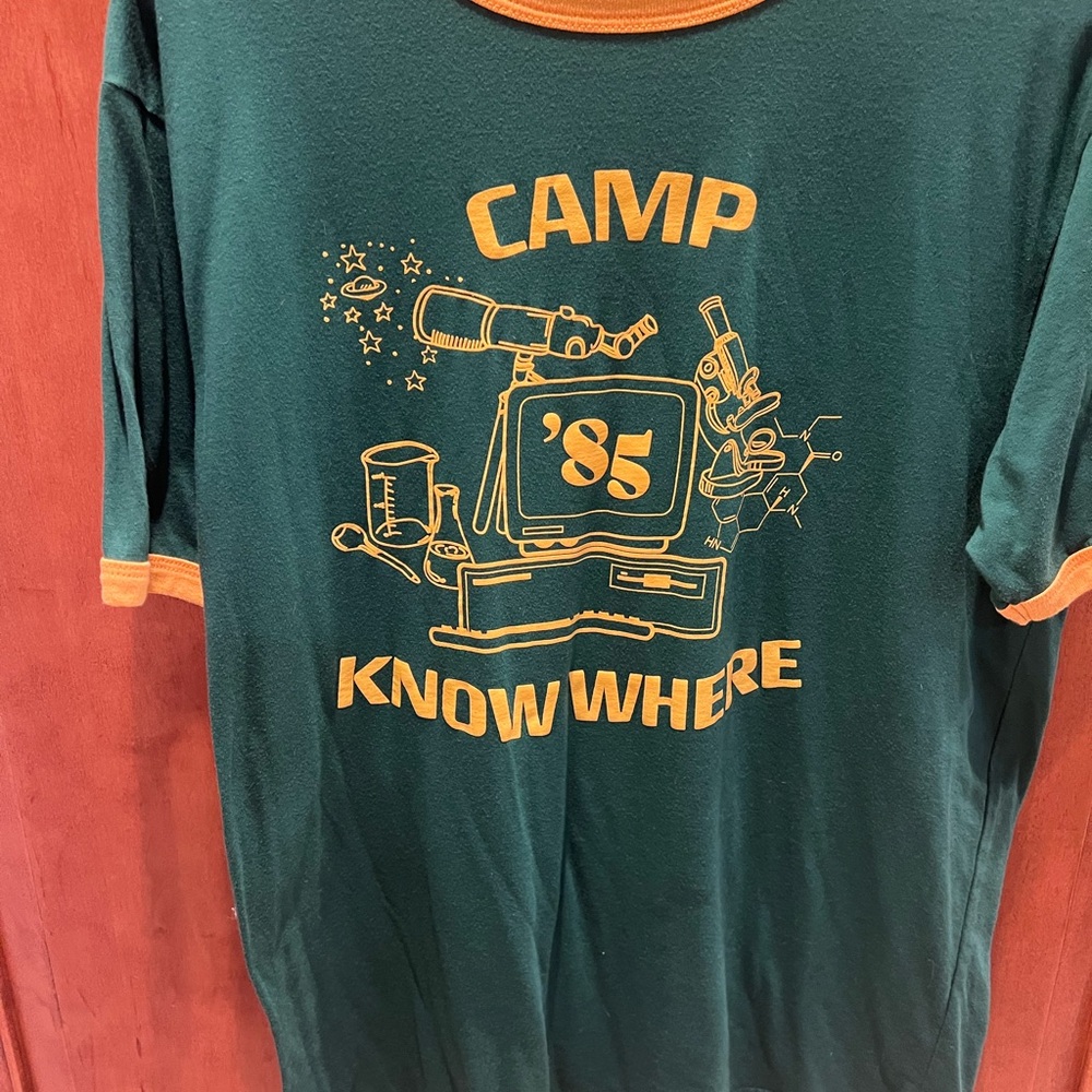 Tee shirt